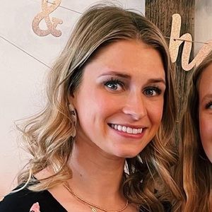 Meet your Posher, Maddie